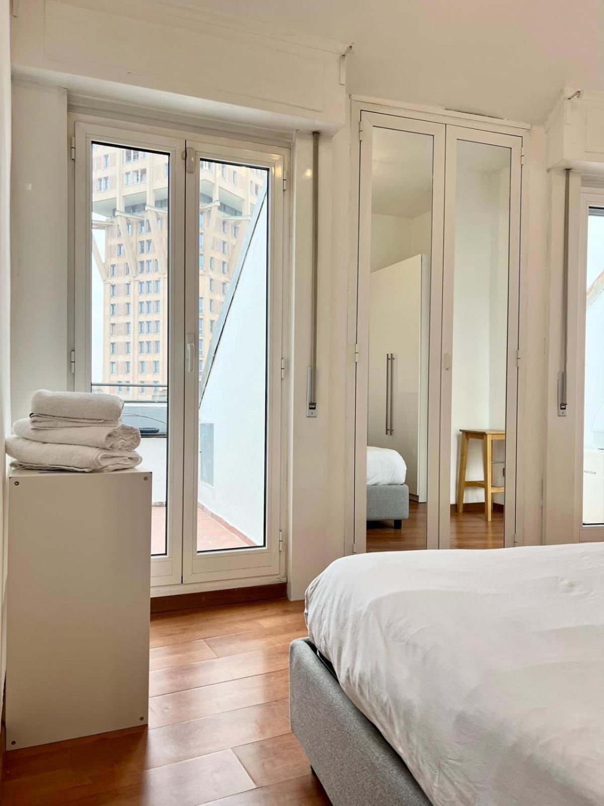 Comecasa 2 Bedrooms Apartment 450Mt From Duomo Milan Exterior photo